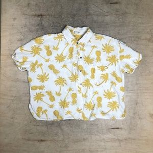 BillaBong- Medium Cropped Hawaiian Shirt